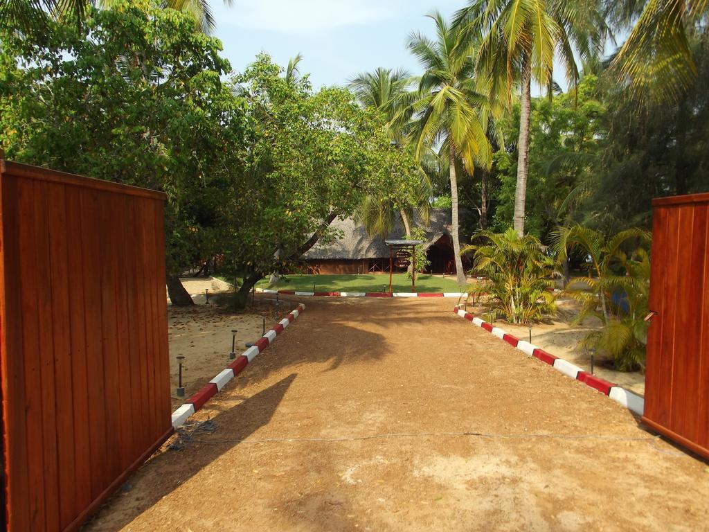 Lord Of The Forest Hotel Batticaloa Cameră foto